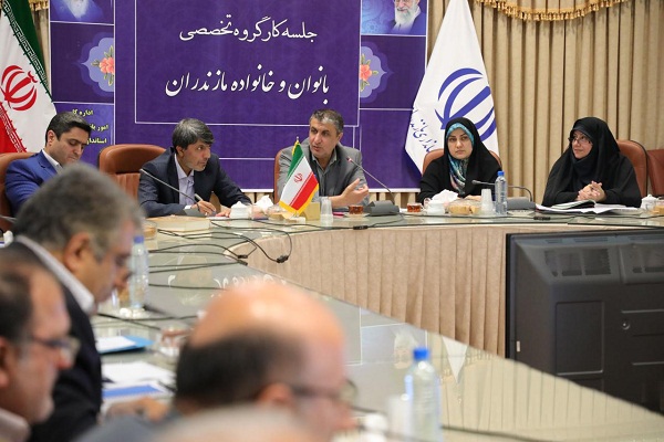 880 بانوی مازندرانی آموزش مهارت زندگی میبینند 880 بانوی مازندرانی آموزش مهارت زندگی میبینند
