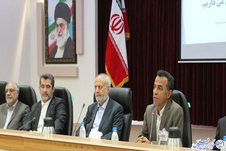 پیگیری مطالبات واحدهای صنعتی مستقر در منطقه ویژه اقتصادی بیرجند