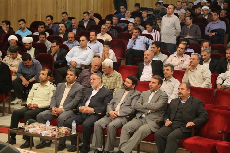 گزارش تصویری همایش طرح میثاق خرید کالای ایرانی در کردستان گزارش تصویری همایش طرح میثاق خرید کالای ایرانی در کردستان