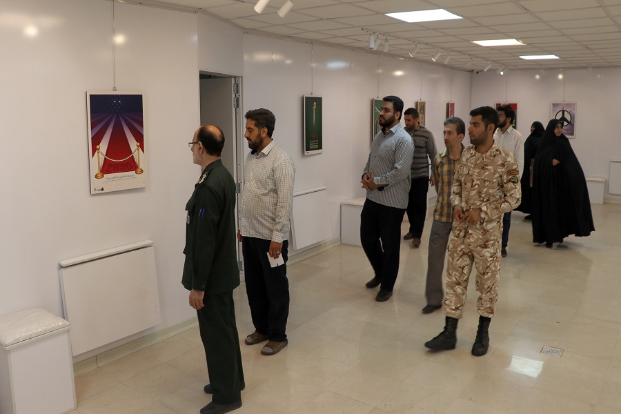 نمایشگاه پوستر &laquo;حقوق بشر آمریکایی&raquo; در نگارخانه مهر قزوین