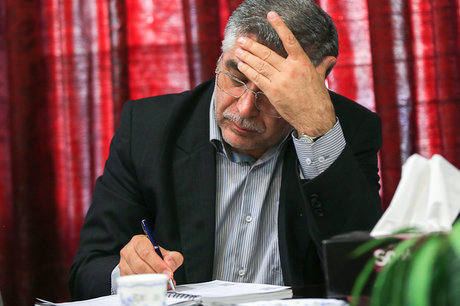 ایران در حوزههای اقتصاد و صنعت به یک خانهتکانی جدی نیاز دارد ایران در حوزههای اقتصاد و صنعت به یک خانهتکانی جدی نیاز دارد