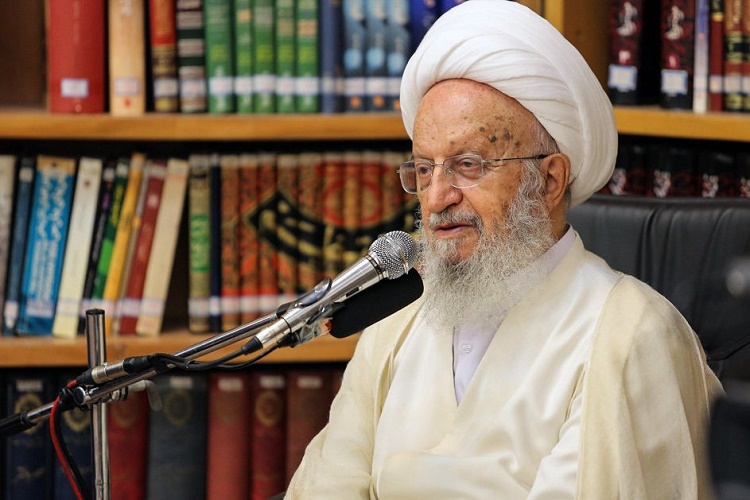 پیام آیتالله مکارم شیرازی به مراسم افتتاحیه رادیو زیارت پیام آیتالله مکارم شیرازی به مراسم افتتاحیه رادیو زیارت