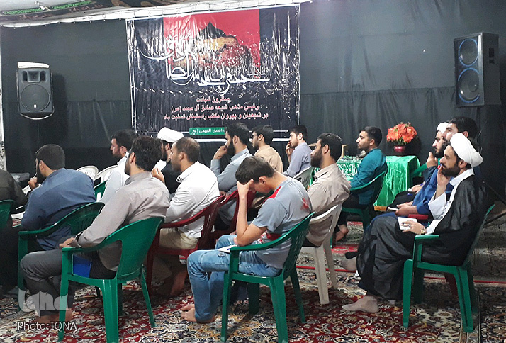 برگزاری دوره آموزشی &laquo;مبانی عقلانی ولایت فقیه&raquo; در خرم&zwnj;آباد + عکس