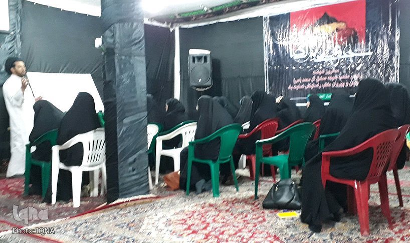 برگزاری دوره آموزشی &laquo;مبانی عقلانی ولایت فقیه&raquo; در خرم&zwnj;آباد + عکس
