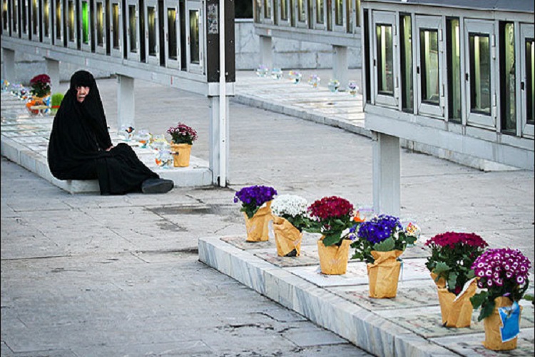 387 گلزار شهدای استان قزوین میزبان 2762 مزار شهید