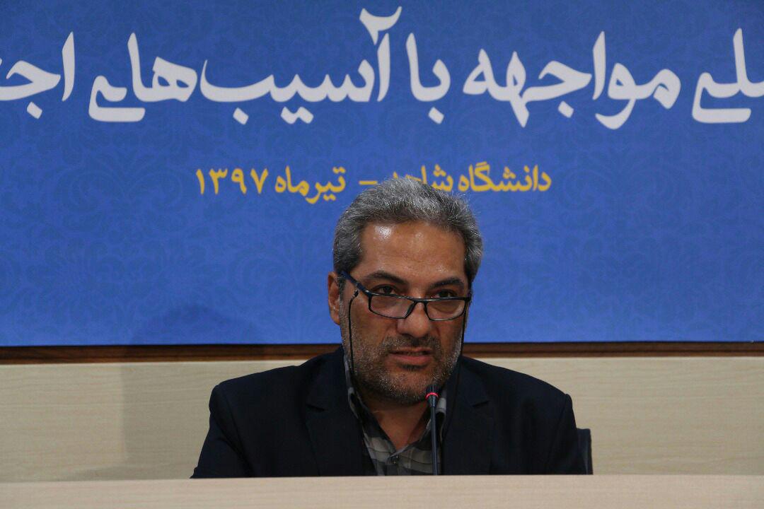 عرصه نظر و عمل در مواجهه با آسیب&zwnj;های اجتماعی را کاملا خالی گذاشته&zwnj;ایم/ ناکارآمدی نظریات غربی