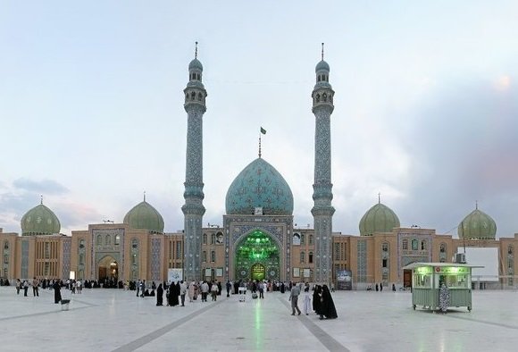 مراسم مسجد مقدس جمکران در ایام دهه کرامت