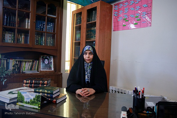 پنج‌شنبه/// ظاهر متدن با رعایت نکردن حجاب جوارح، جذابیتی برای دیگران ندارد/ هر فردی خود سفیر قرآنی باشد