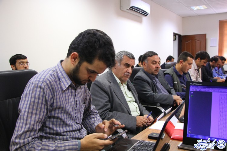 گزارش تصویری نشست خبری جشنواره زیرسایه خورشید در یزد گزارش تصویری نشست خبری جشنواره زیرسایه خورشید در یزد