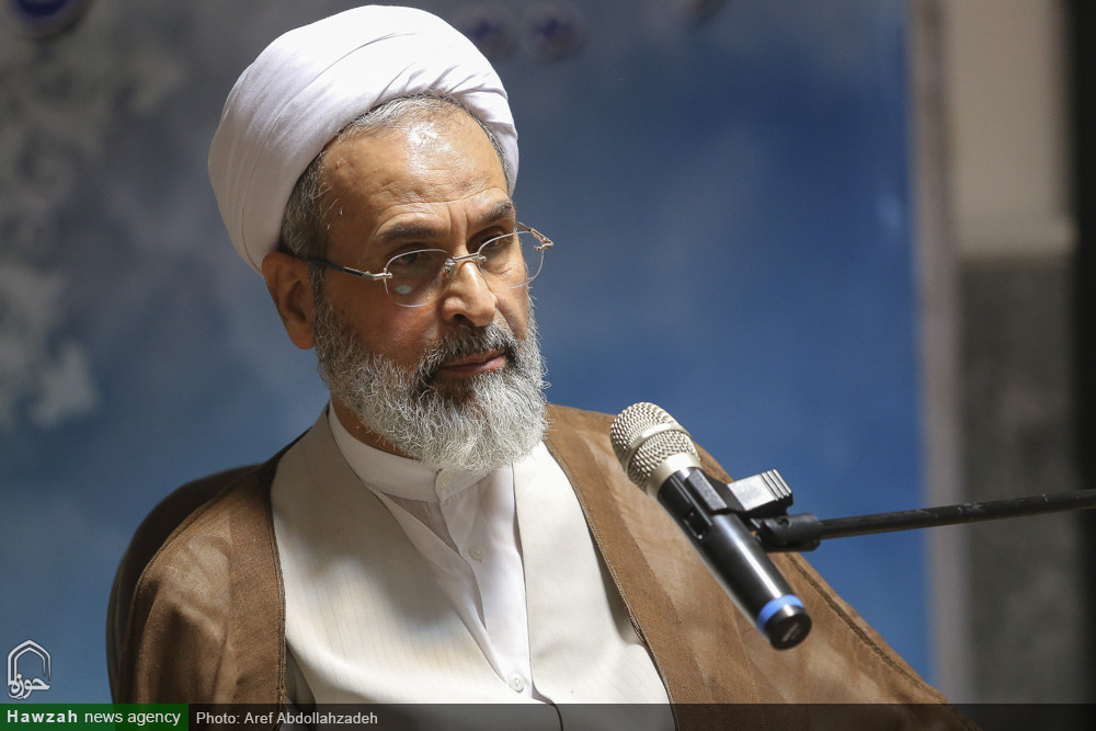 آیت الله حدائق عمر پر بار خود را برای ترویج وتعلیم علوم آل الله (ع) سپری کرد آیت الله حدائق عمر پر بار خود را برای ترویج وتعلیم علوم آل الله (ع) سپری کرد