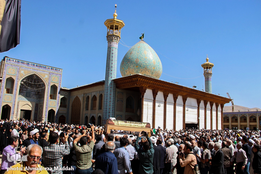 پیکر شیخ&zwnj;العلمای فارس در جوار حرم شاهچراغ(ع) آرام گرفت