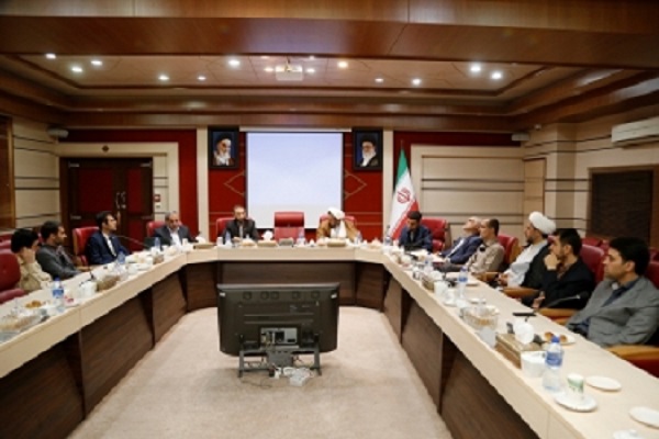 تجلیل از قاریان برنامه&zwnj;های &laquo;با قرآن در رمضان&raquo; و &laquo;گلبانگ اذان مغرب&raquo;