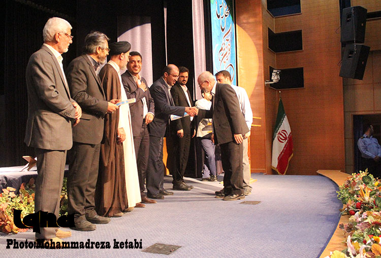 تجلیل از فعالان قرآنی همدان