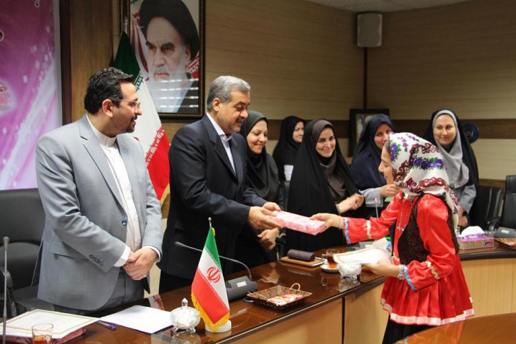 تجلیل از 26 دختر برگزیده رودباری در همایش &laquo;دختران سرزمین من&raquo;