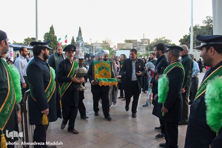 برنامه&zwnj;های كاروان &laquo;زیر سایه خورشید&raquo; در روز سوم حضور در فارس