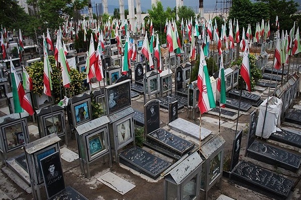 گلزار شهدای استان اردبیل ساماندهی شود
