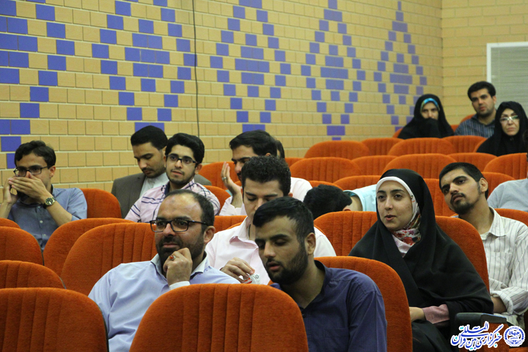 گزارش تصویری افتتاحیه مرحله استانی مسابقات قرآن در یزد گزارش تصویری افتتاحیه مرحله استانی مسابقات قرآن در یزد