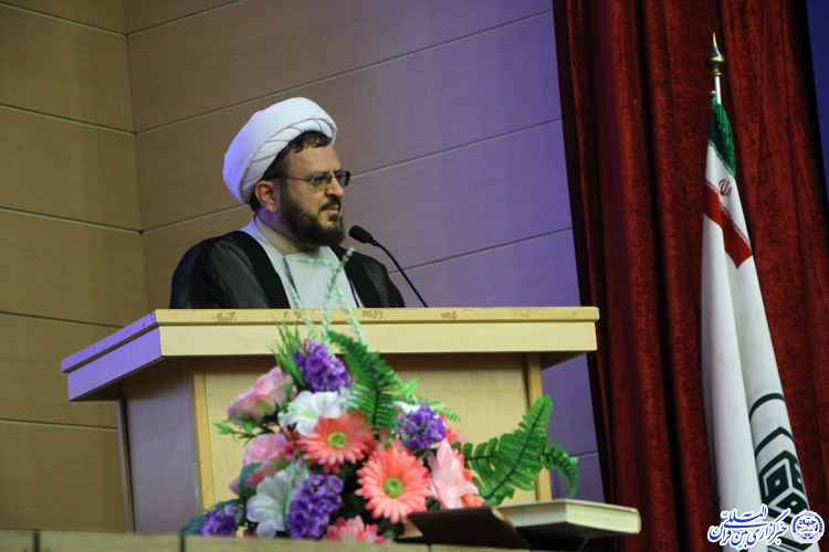 گزارش تصویری افتتاحیه مرحله استانی مسابقات قرآن در یزد گزارش تصویری افتتاحیه مرحله استانی مسابقات قرآن در یزد