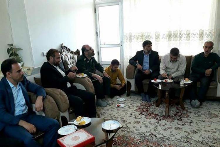 گزارش تصویری دیدار سردار آذرنوش با خانواده شهیدان علی&zwnj;بخشی