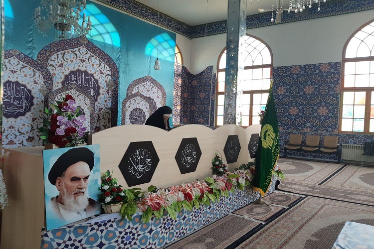 مسابقات قرآن &laquo;صوت رضوی&raquo; در رشت برگزار شد