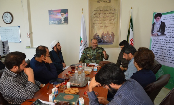 گزارش تصویری دیدار هنرمندان لرستان با مدیرکل حفظ آثار دفاع مقدس لرستان