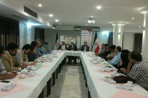 طرح ضیافت اندیشه استادان دانشگاه محقق اردبیلی در مشهد برگزار شد