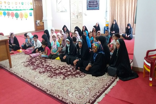 برپایی جشن دهه کرامت در شعب مؤسسه کریمه آل رسول(س)