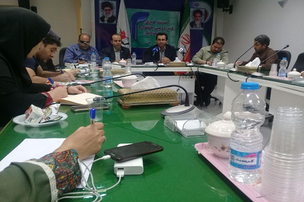 حسینی: در صددیم با زبان سینما مبلغ فرهنگ ایثار در جامعه باشیم