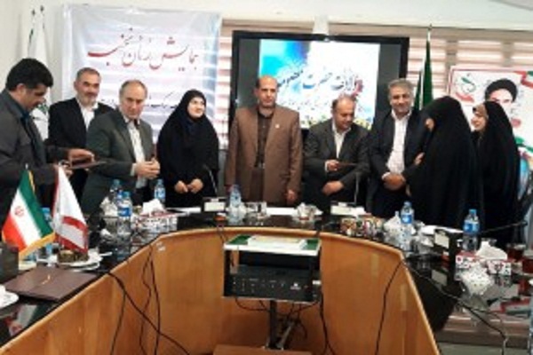 بانوان نخبه شاهد و ایثارگر مازندرانی تجلیل شدند