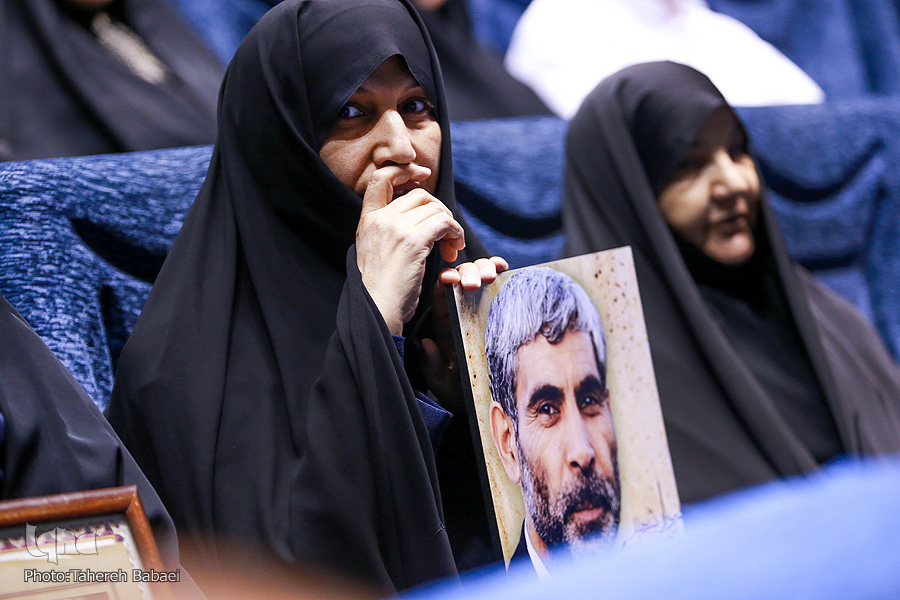 هاشمی&zwnj;نژاد: نفوذ، حربه کلیدی منافقین در ضربه به انقلاب/قاضی&zwnj;زاده: کاهلی در پیگیری حادثه تروریستی مجلس