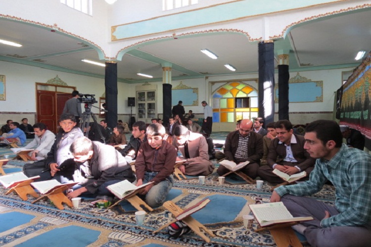 دوره آموزشی تفسیر قرآن در بیجار برگزار شد