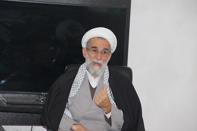 تلاش دشمن برای ابتذال فرهنگی جامعه ایرانی