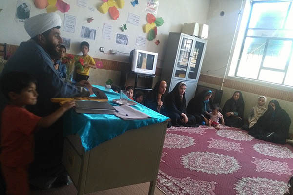 بیتوجهی به فرزندان باعث دوری از ارزشها والای اسلامی و انسانیت میشود بیتوجهی به فرزندان باعث دوری از ارزشها والای اسلامی و انسانیت میشود