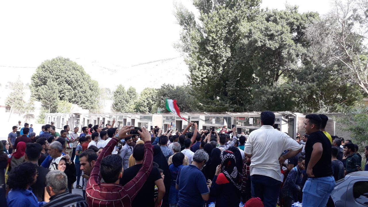 استقبال از وحید امیری و علیرضا بیرانوند استقبال از وحید امیری و علیرضا بیرانوند