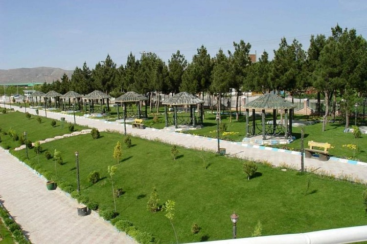 افتتاح 16 بوستان شهری در دهه کرامت