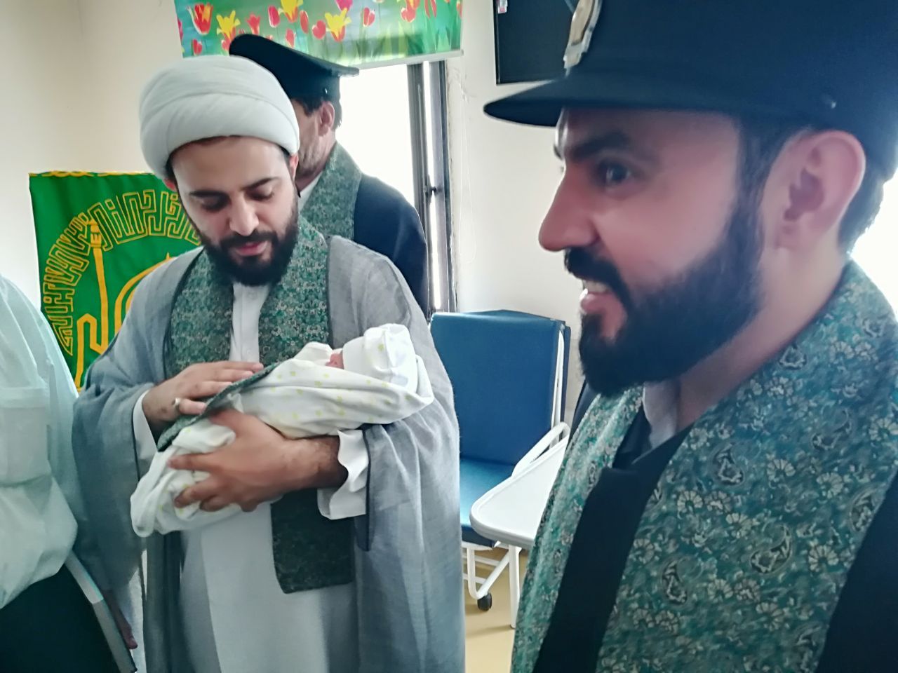 سایه خورشید نوزادی را معصومه کرد، زندانی محکوم به اعدامی را نجات داد