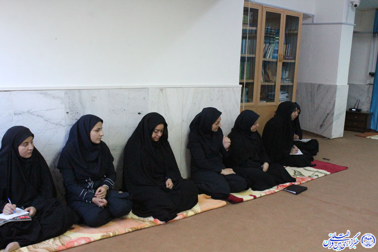 دیدار رییس و معاونان جهاددانشگاهی خراسان جنوبی با نماینده ولی فقیه