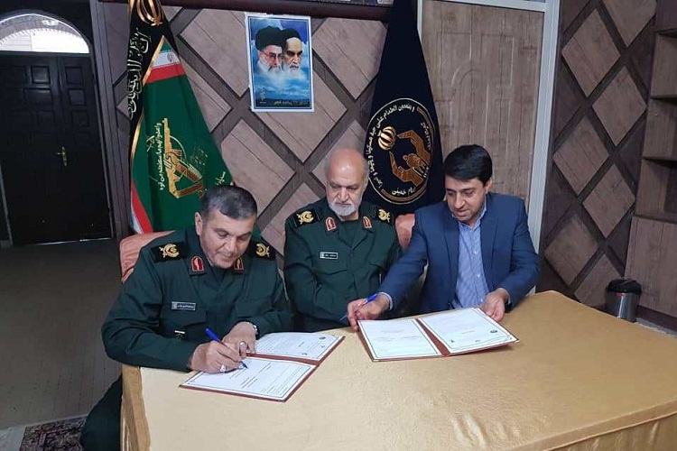 همكاری سپاه فجر و كمیته امداد فارس جهت محرومیت&zwnj;زدایی از مناطق حاشیه&zwnj;نشین