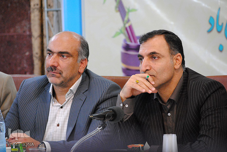 برگزاری آئین تجلیل از تلاشهای خبرنگاران در شهرداری خرمآباد برگزاری آئین تجلیل از تلاشهای خبرنگاران در شهرداری خرمآباد