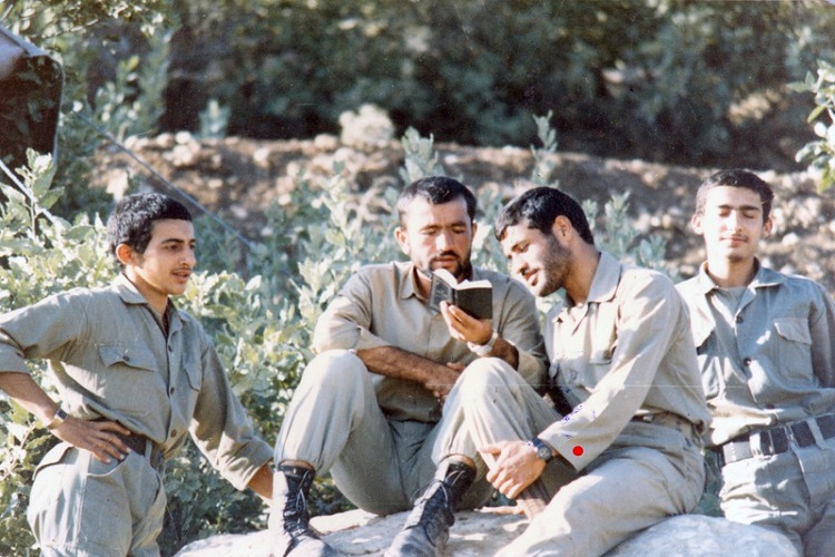 شهیدی که خواست &laquo;مُشتی خاک&raquo; باشد اما شد &laquo;مَشتی&raquo; شهدا