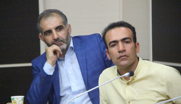 گزارش تصویری نشست مقدمات ثبت رسمالخط زبان لکی در کوهدشت گزارش تصویری نشست مقدمات ثبت رسمالخط زبان لکی در کوهدشت
