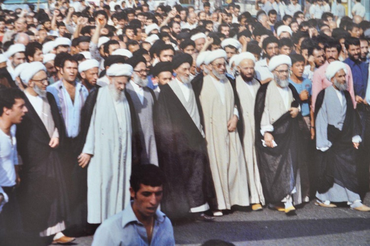 مرا بدون دوربینم نمی شناسند/ خاطره عکسبرداری از تصویر امام(ره) قبل از انقلاب