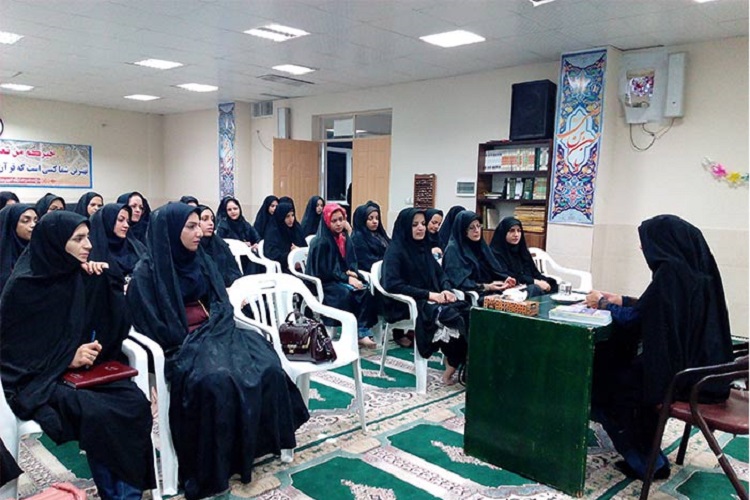 اجرای 100 کلاس آموزشی قرآن در مؤسسات کرمانشاه