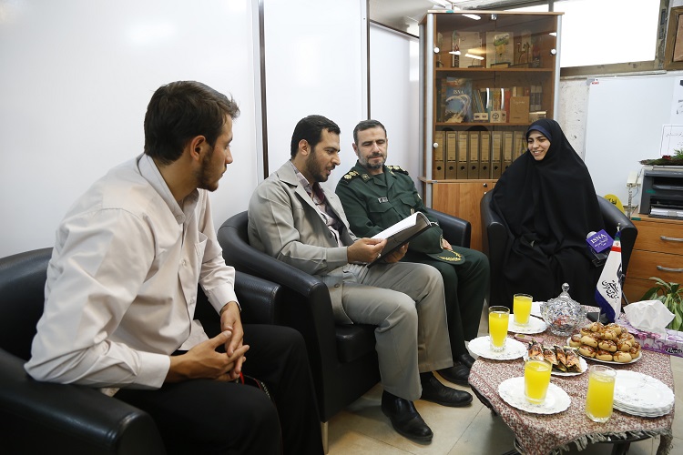 بازدید مسئول بسیج رسانه استان از ایکنا/ عامل محجوریت قرآن خود ما هستیم