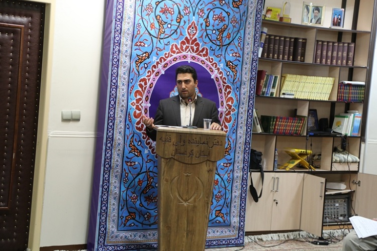 بازگویی ناگفتههای زبان گویای جامعه بازگویی ناگفتههای زبان گویای جامعه