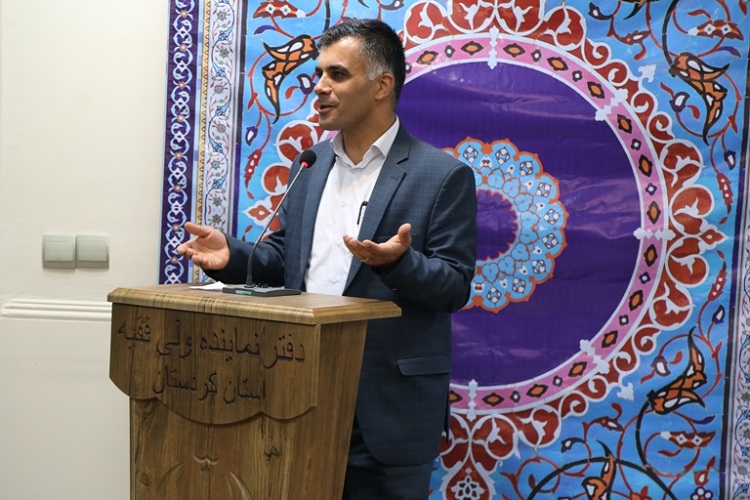 بازگویی ناگفتههای زبان گویای جامعه بازگویی ناگفتههای زبان گویای جامعه