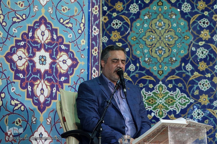 تلاوت احمد ابوالقاسمی در حرم مطهر رضوی + صوت تلاوت احمد ابوالقاسمی در حرم مطهر رضوی + صوت