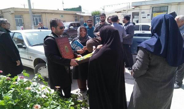 حضور کاروان &laquo;زیر سایه خورشید&raquo; در مؤسسه خیریه الیگودرز + عکس