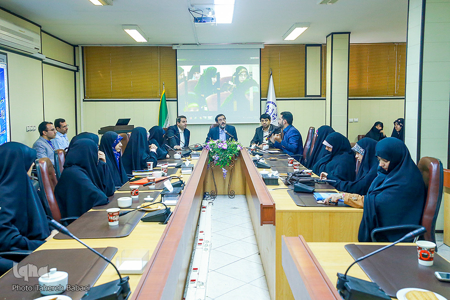 علی منتظری