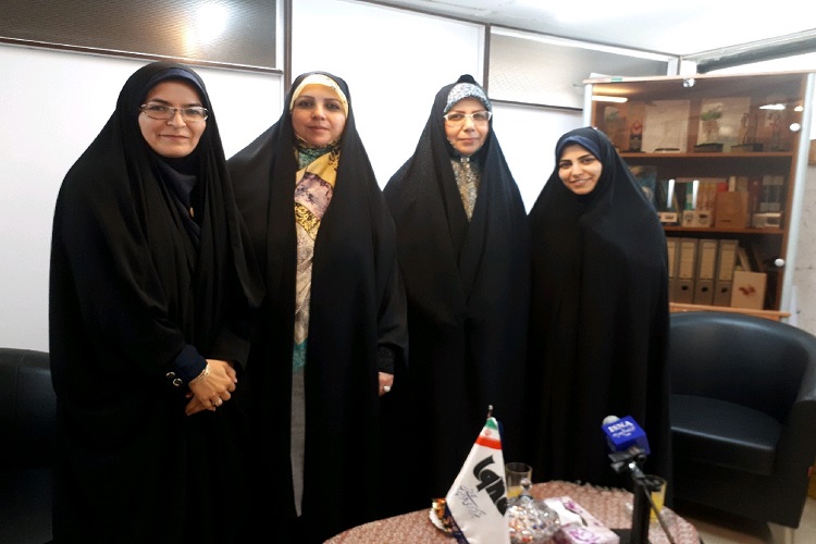 بازدید مدیرکل امور بانوان از ایکنا/ نگاهی کارشناسانه و تحلیلی در خبرگزاری ایکنا حاکم باشد